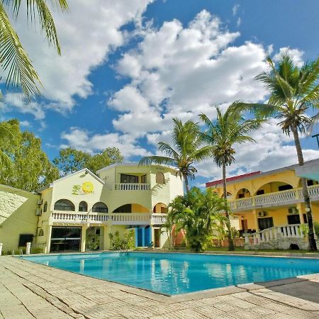 New Park Resort Mahajanga Exterior photo